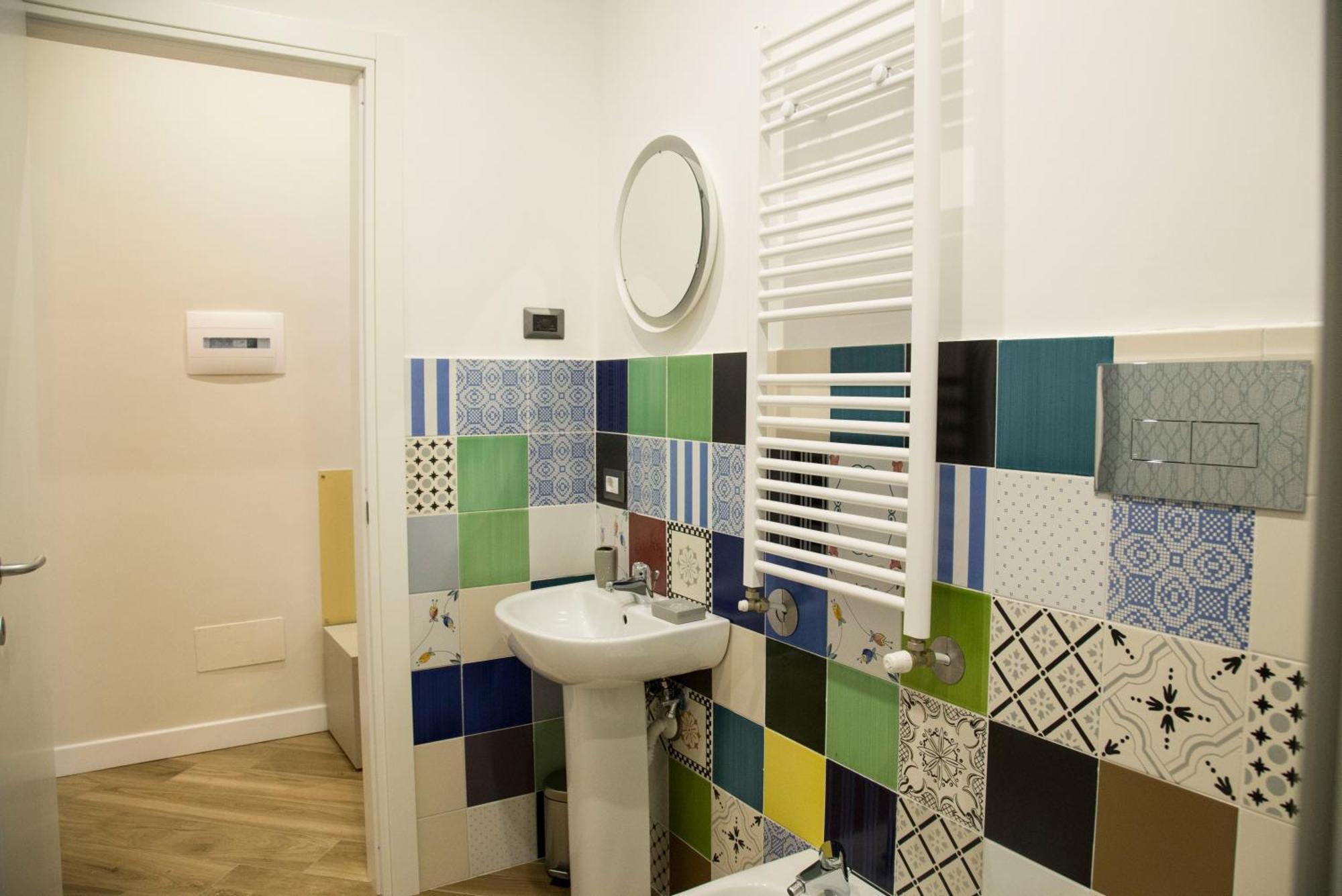 Rooms Garibaldi Наполи Екстериор снимка